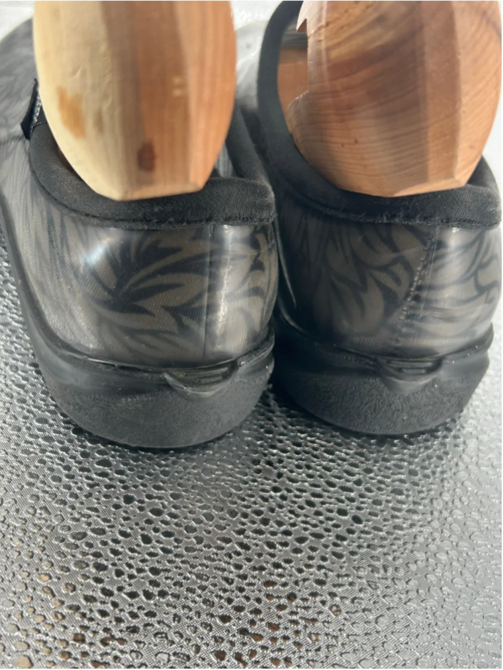 Women's Sloggers Black Clear Leaf Print sip ons Size 9